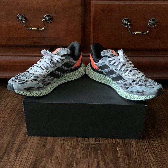 Mens Adidas 4D Run 1.0 Signal Coral size 10 with box - Picture 3 of 7